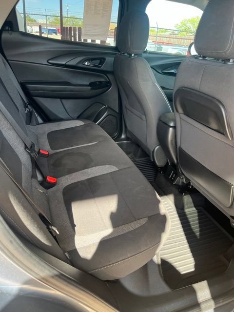Used 2021 Chevrolet TrailBlazer LT w/ Sun and Liftgate Package FWD image 10