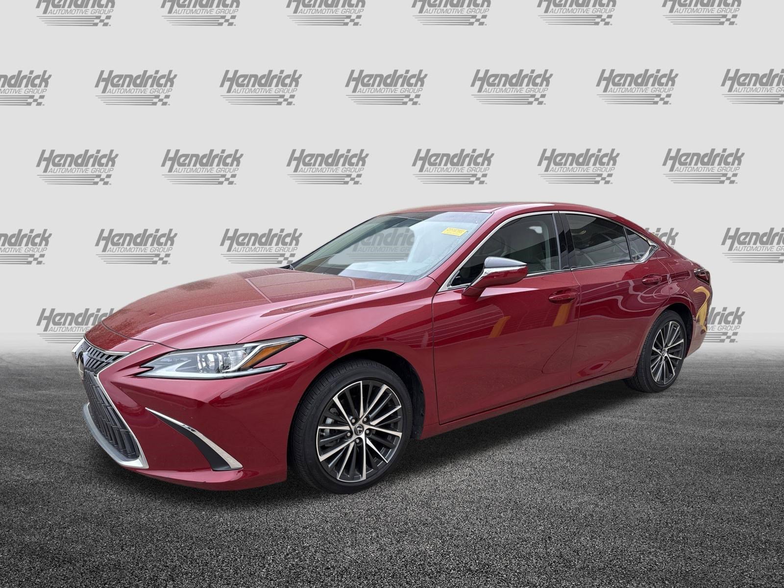 Used 2025 Lexus ES 350 w/ Premium Package FWD image 5