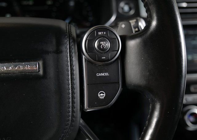 Used 2016 Land Rover Range Rover HSE image 19