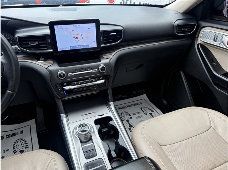 Used 2020 Ford Explorer Limited w/ Class III Trailer Tow Package image 46