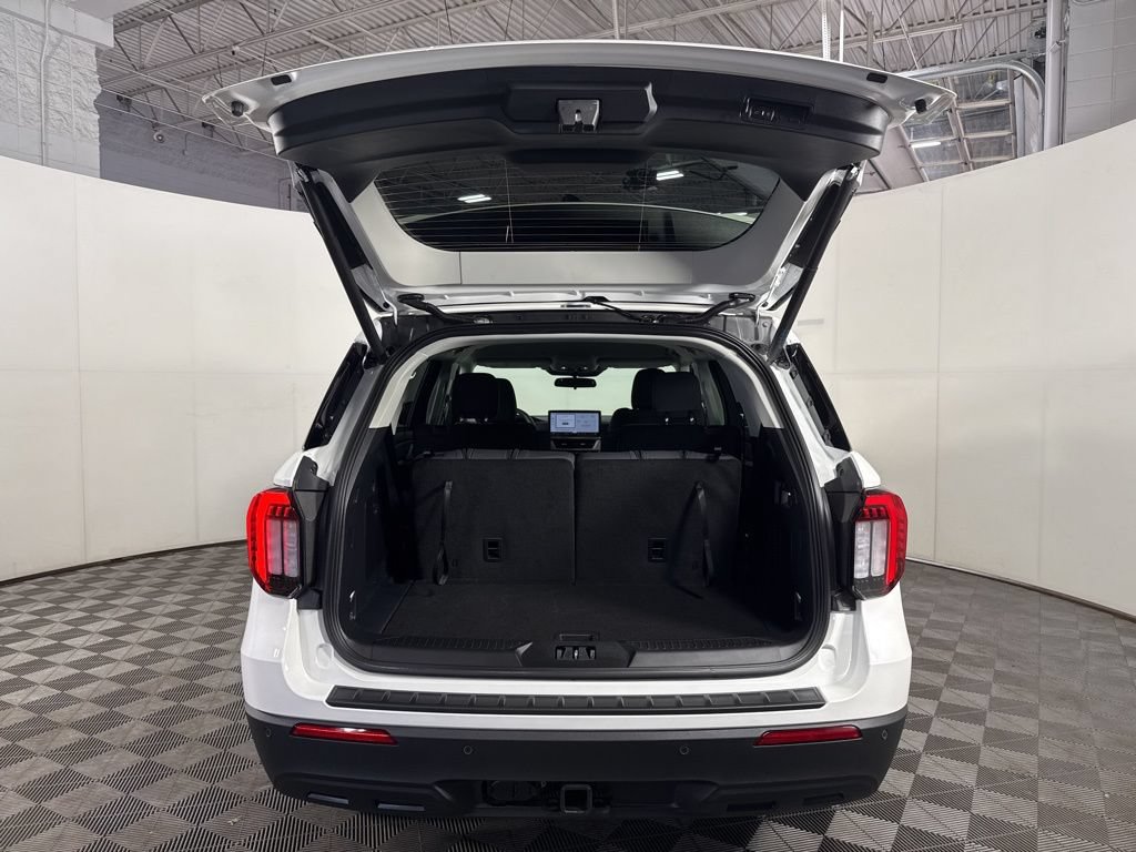 New 2026 Ford Explorer Active AWD/4WD image 9