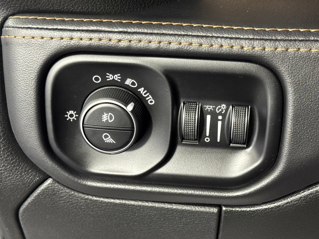 Certified 2022 RAM 3500 Limited AWD/4WD image 16