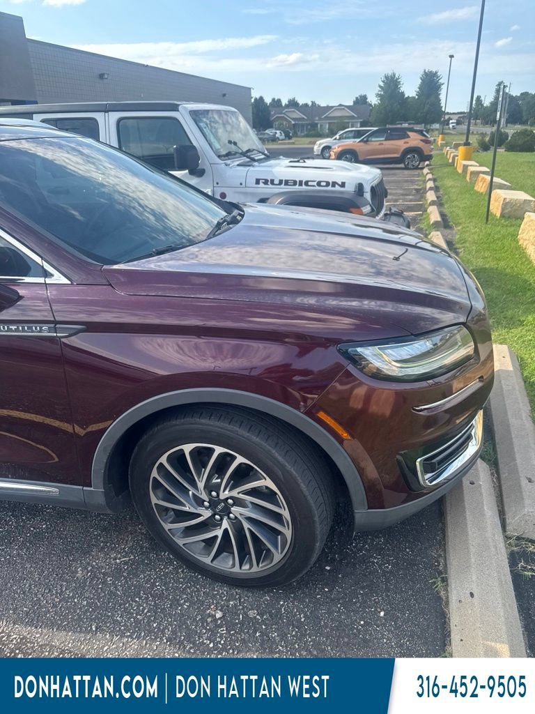 Used 2020 Lincoln Nautilus Reserve AWD/4WD image 5