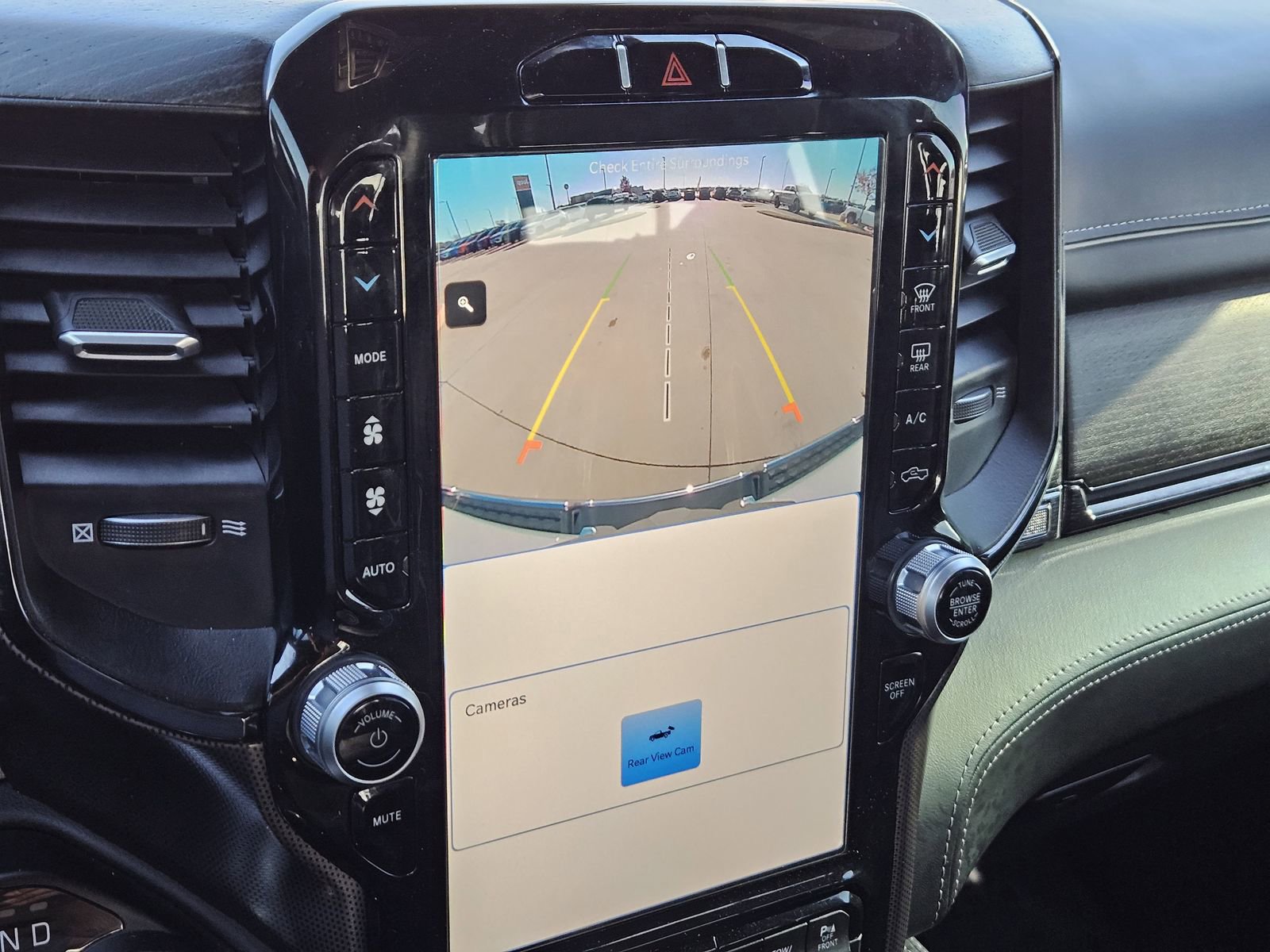 Used 2023 RAM 1500 Limited w/ Trailer Tow Group image 22