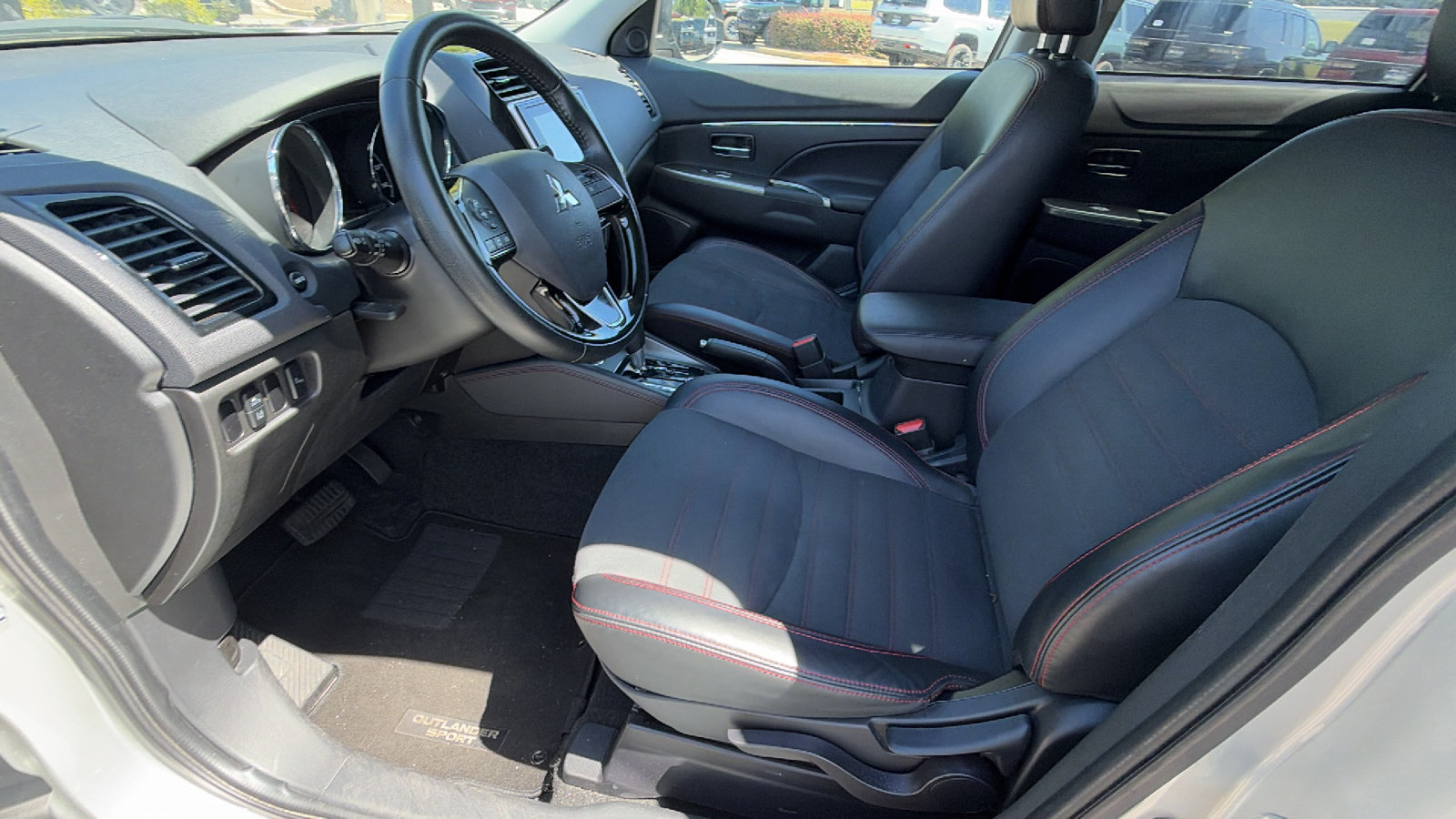 Used 2024 Mitsubishi Outlander Sport AWD image 16