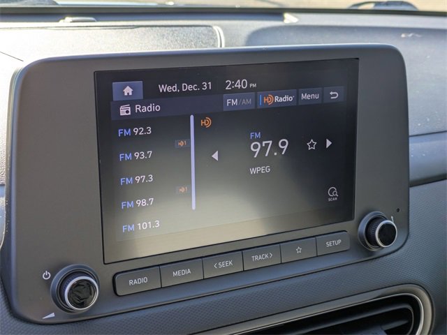 Used 2022 Hyundai Kona SE image 19