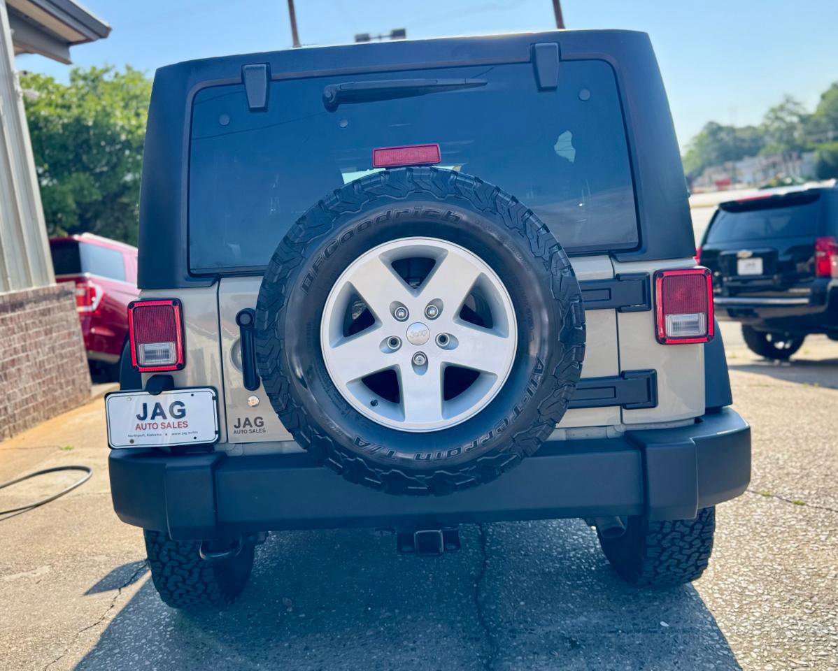 Used 2017 Jeep Wrangler Unlimited Sport w/ Quick Order Package 24S AWD/4WD image 9