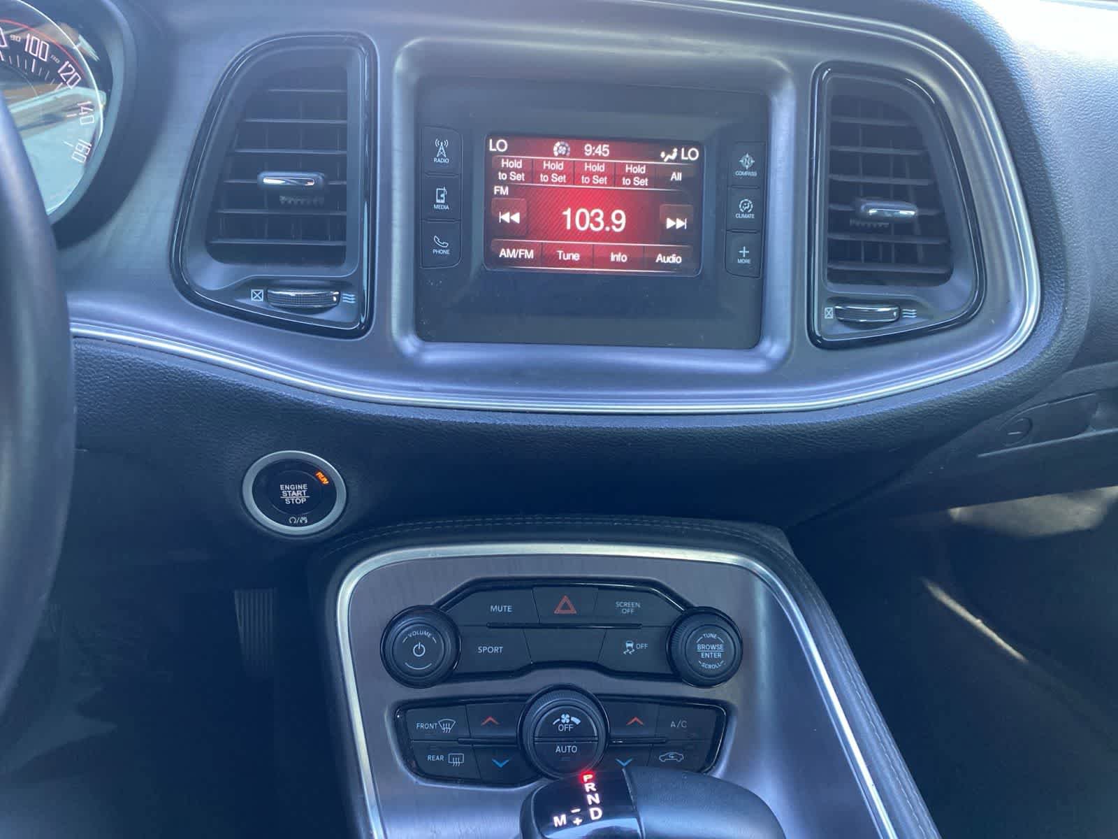 Used 2017 Dodge Challenger SXT RWD image 9