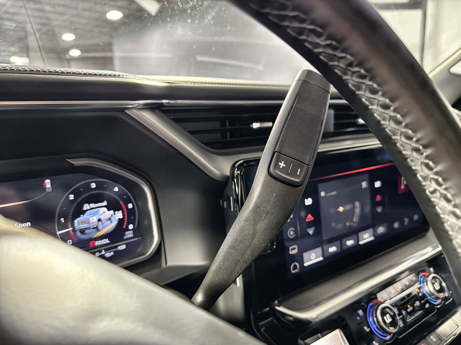 Used 2024 GMC Sierra 2500 Denali w/ Denali Reserve Package image 26