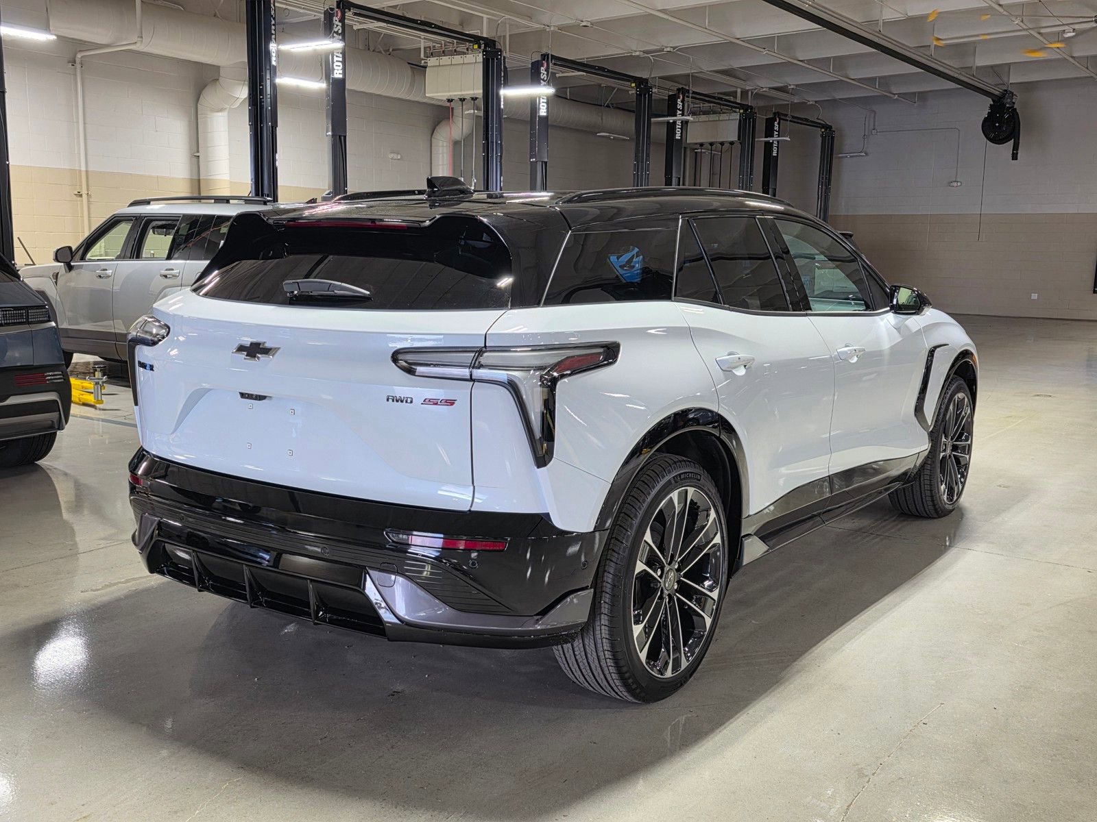 New 2026 Chevrolet Blazer EV SS AWD/4WD image 7