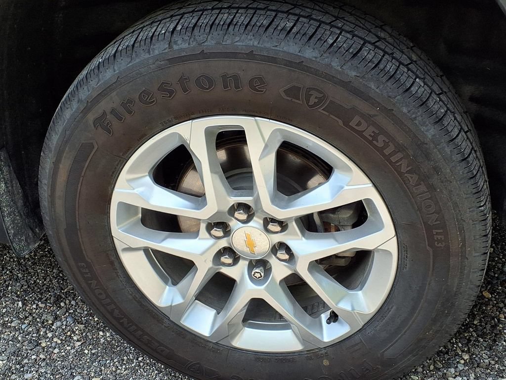 Used 2019 Chevrolet Traverse LT w/ LPO, Floor Liner Package AWD/4WD image 7