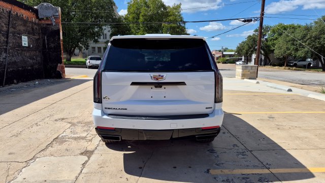 New 2026 Cadillac Escalade Platinum Sport w/ LPO, ONYX Package AWD/4WD image 6