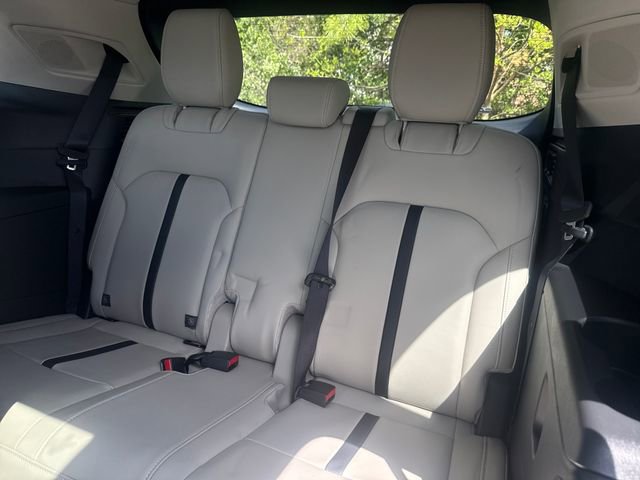 Used 2024 MAZDA CX-90 Plug-In Hybrid w/ Premium Pkg image 21