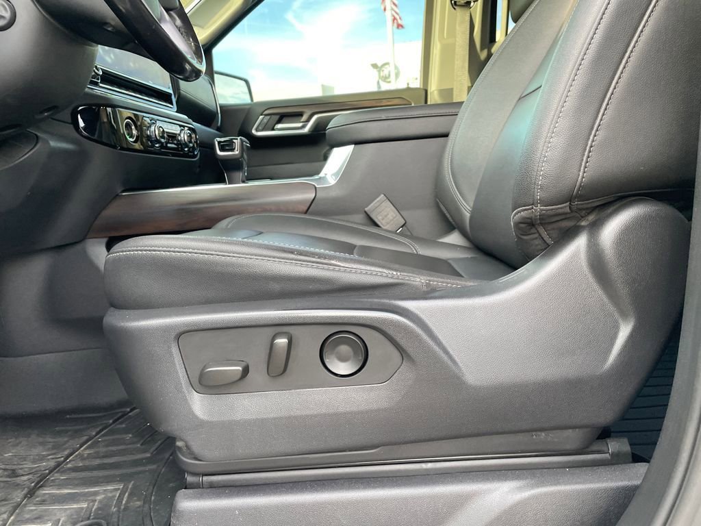 Used 2023 GMC Sierra 1500 SLT w/ SLT Convenience Package image 18