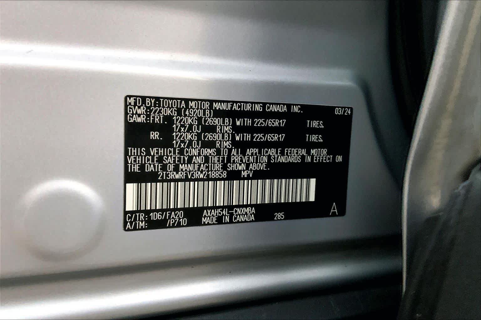 Used 2024 Toyota RAV4 XLE AWD/4WD image 72