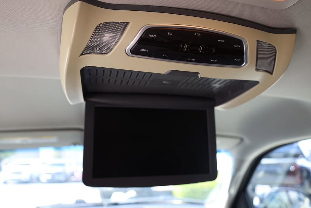 Used 2013 GMC Yukon SLT AWD/4WD image 22