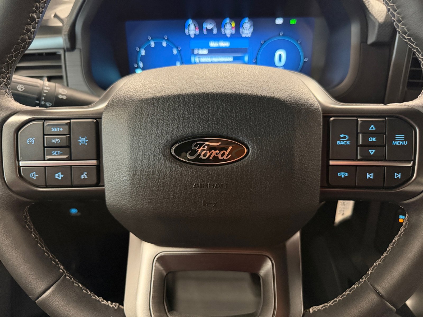 Used 2024 Ford F150 XLT w/ FX4 Off-Road Package AWD/4WD image 19