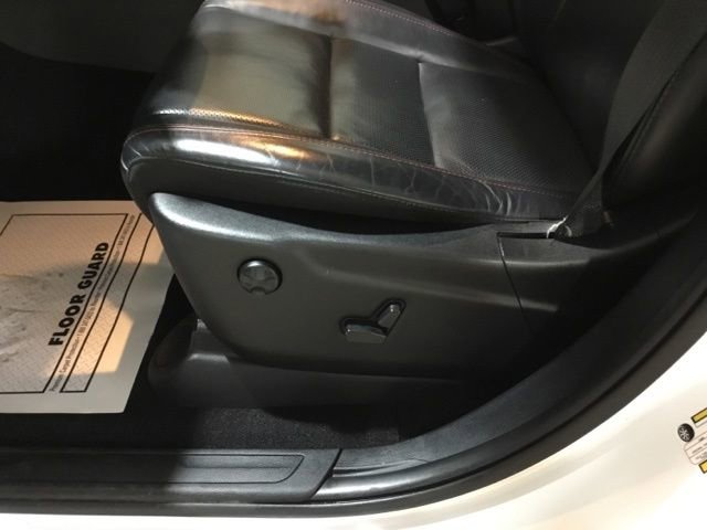 Used 2024 Dodge Durango GT image 27