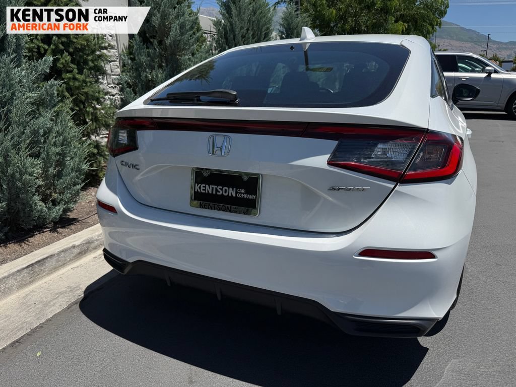 Used 2023 Honda Civic Sport image 29