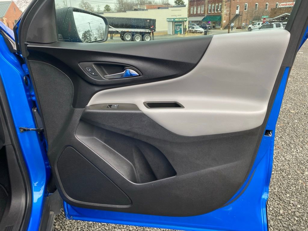 Used 2024 Chevrolet Equinox LS w/ LS Convenience Package image 21