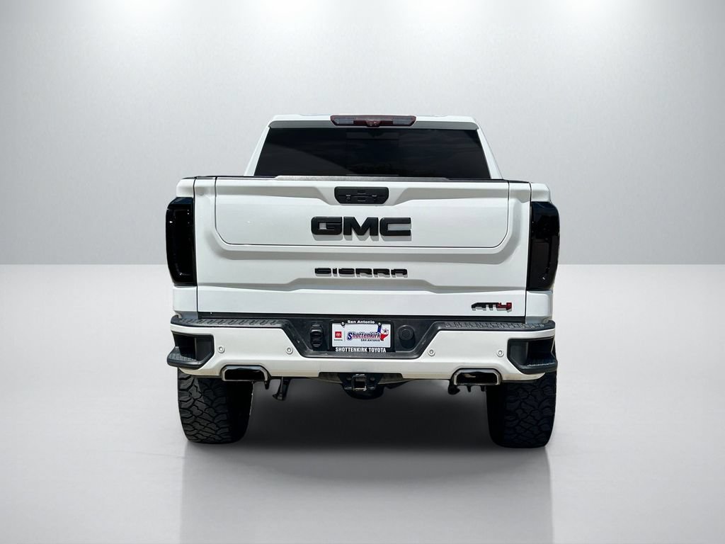 Used 2020 GMC Sierra 1500 AT4 w/ AT4 Premium Package AWD/4WD image 6