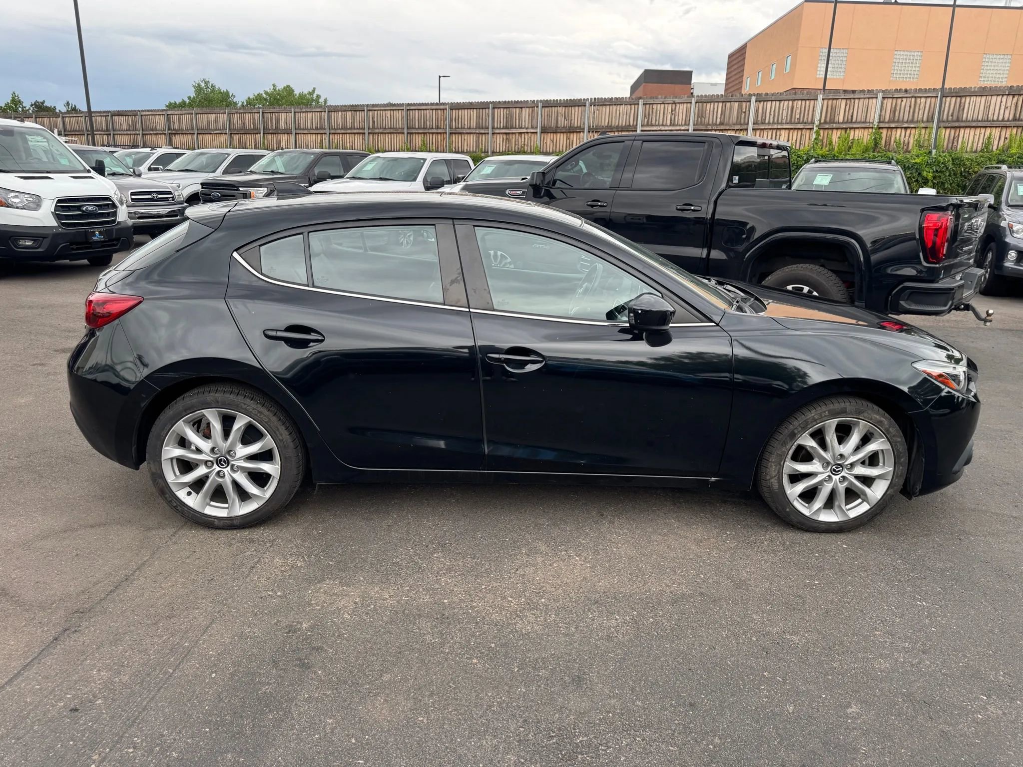 Used 2015 MAZDA MAZDA3 s Grand Touring image 9