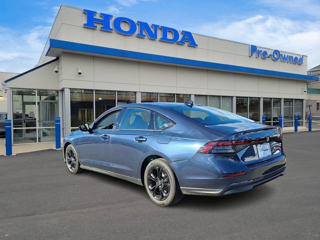 Used 2025 Honda Accord SE image 6