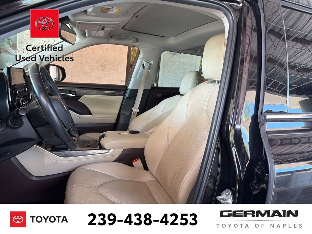 Used 2020 Toyota Highlander Limited FWD image 10