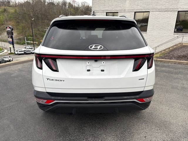 Used 2023 Hyundai Tucson SEL w/ Convenience Package AWD/4WD image 4