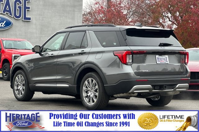 New 2026 Ford Explorer Platinum image 6