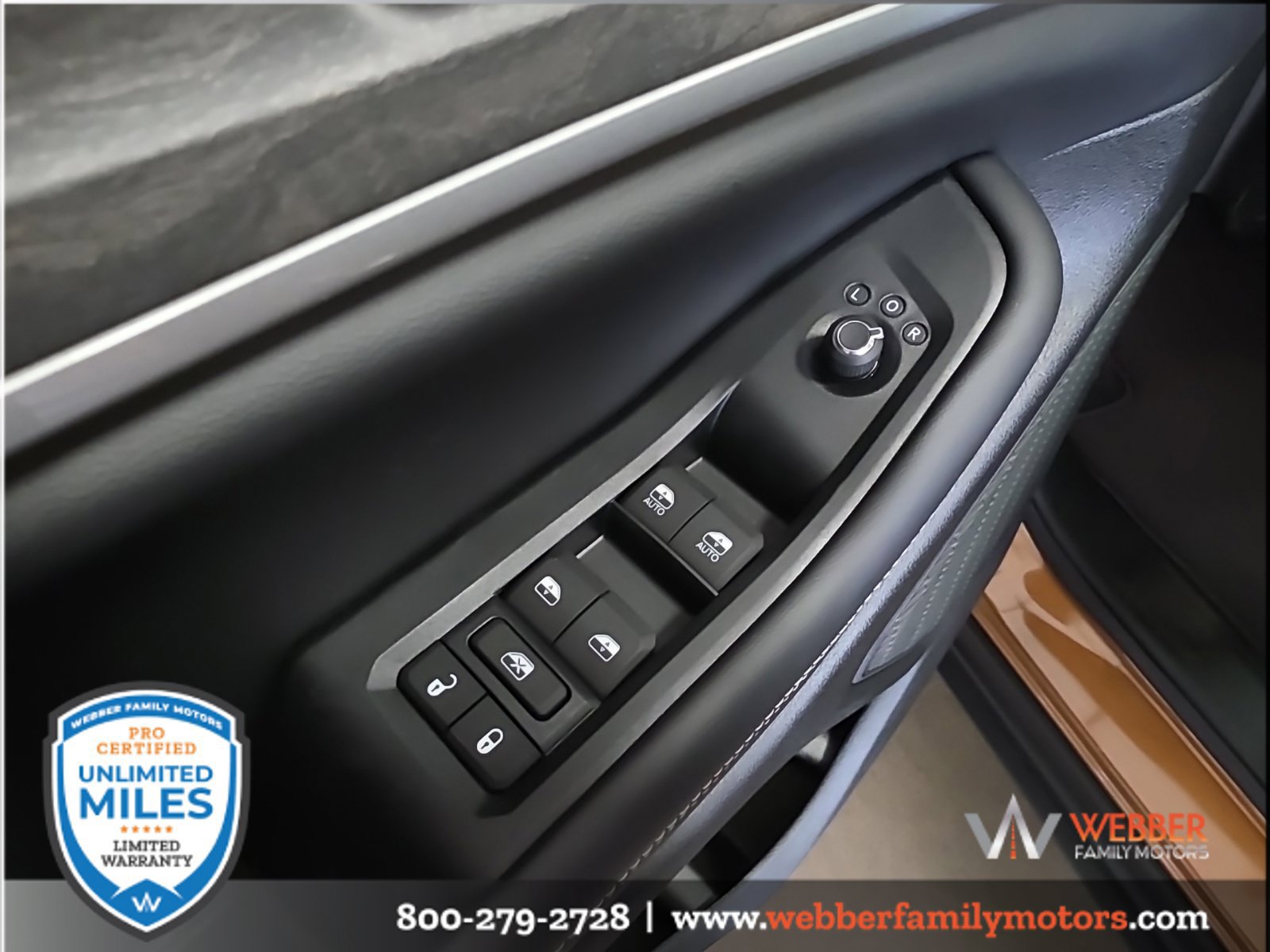 New 2026 Jeep Grand Cherokee Limited w/ Limited Altitude Package AWD/4WD image 15