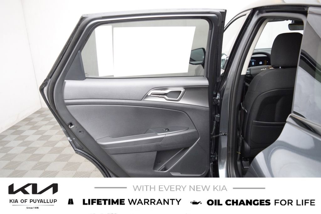 New 2026 Kia Sportage S image 11
