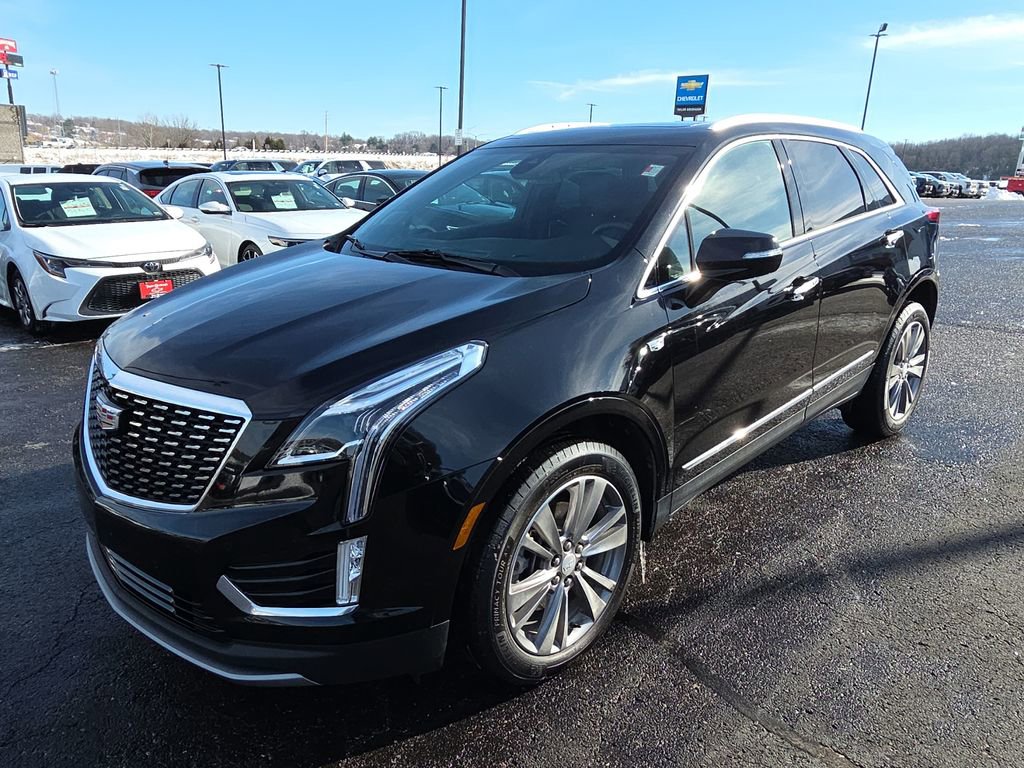 Used 2025 Cadillac XT5 Premium Luxury image 4