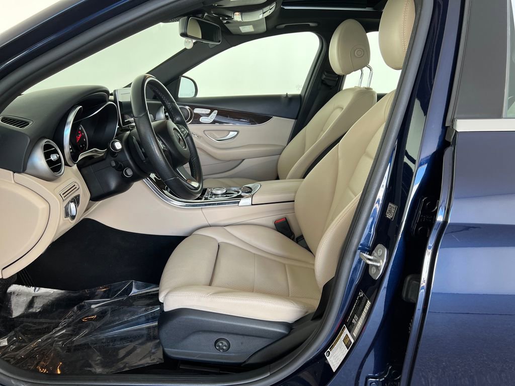 Used 2018 Mercedes-Benz C 300 Sedan image 11