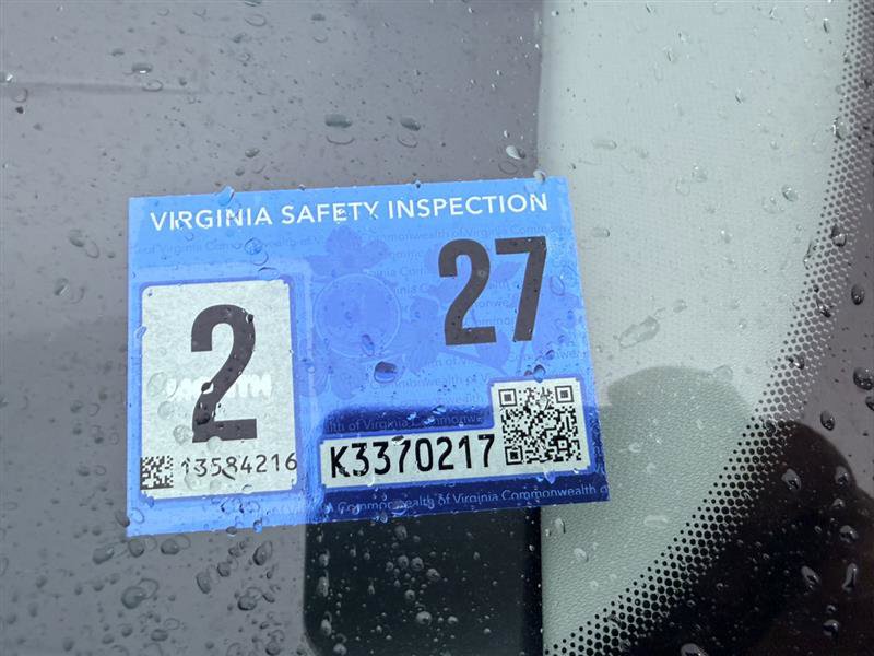 Used 2017 Ford Transit 150 150 MR 148  WHEELBASE DIESEL E image 26