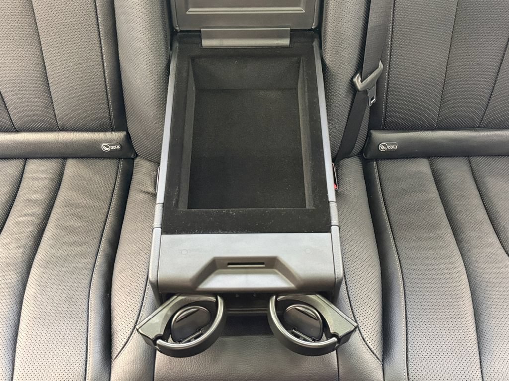 Used 2015 Mercedes-Benz S 550 4MATIC Sedan image 27