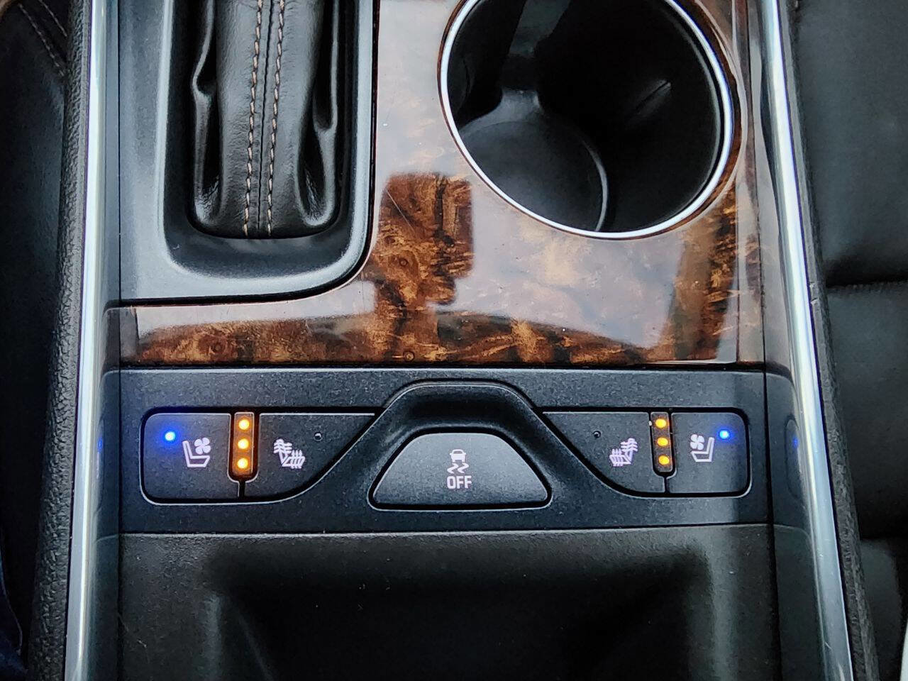 Used 2014 Chevrolet Impala LTZ image 34