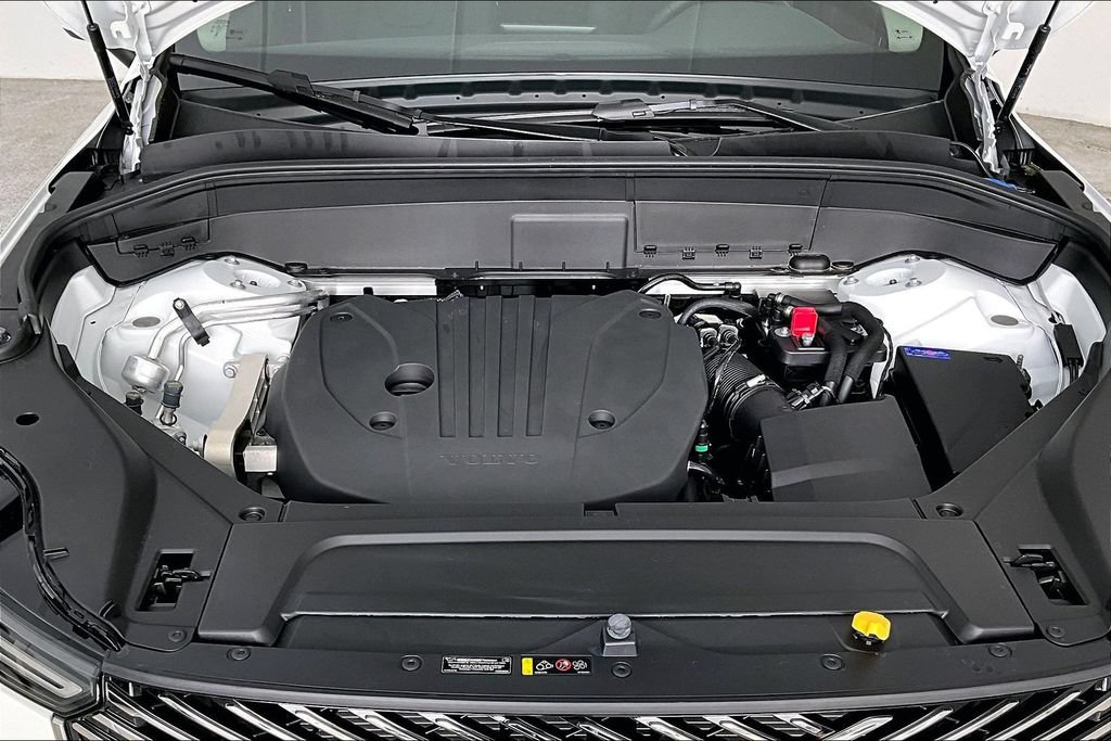 New 2026 Volvo XC90 B5 Plus AWD/4WD image 34