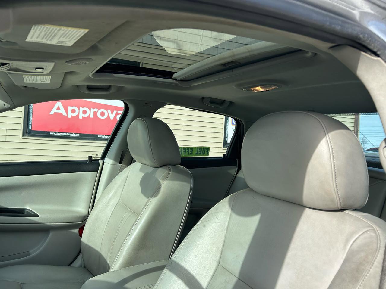 Used 2015 Chevrolet Impala LTZ FWD image 18