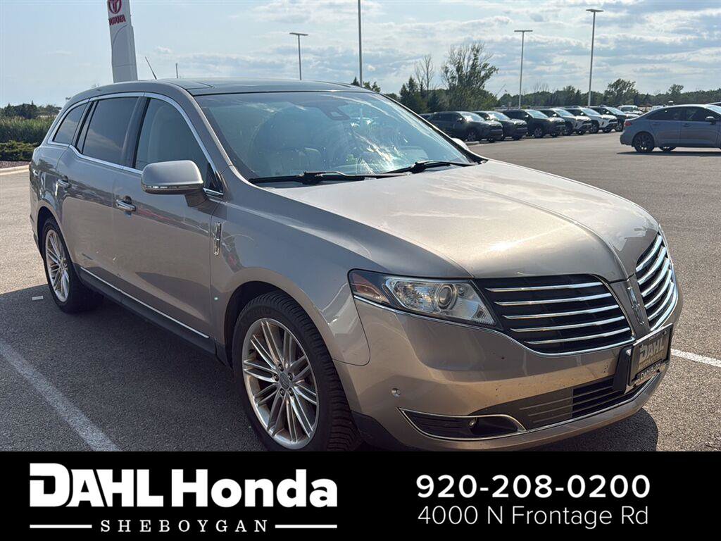Used 2019 Lincoln MKT AWD