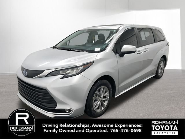 Used 2023 Toyota Sienna XLE