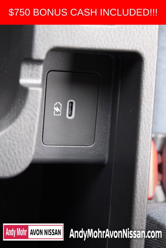 New 2025 Nissan Versa SV w/ Trunk Package image 27