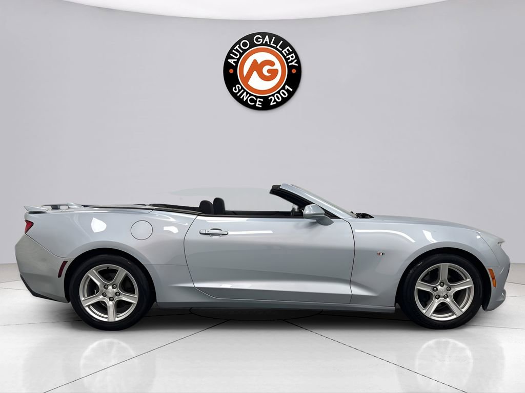 Used 2018 Chevrolet Camaro LT image 16