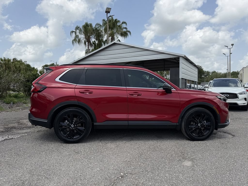Used 2025 Honda CR-V Sport Touring image 4