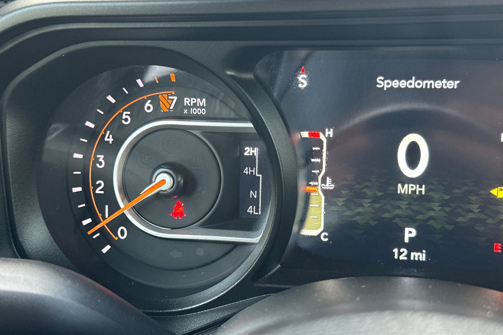 New 2025 Jeep Gladiator Mojave w/ Convenience Group image 23