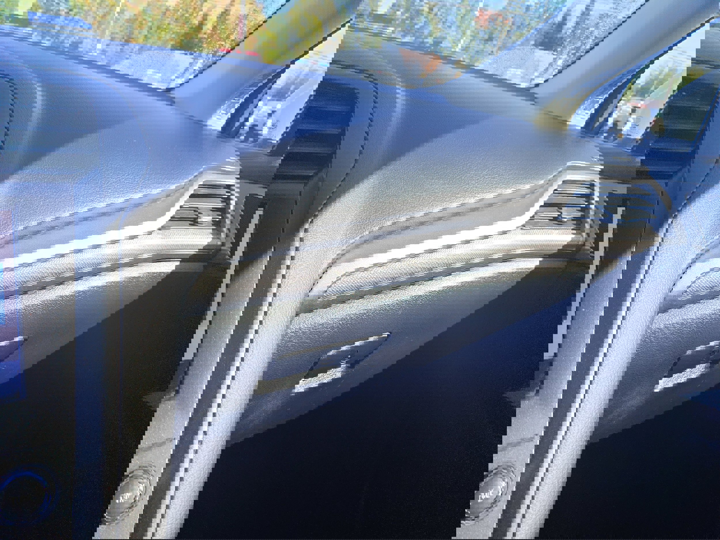 Used 2020 Ford Fusion SE w/ Equipment Group 151A image 10