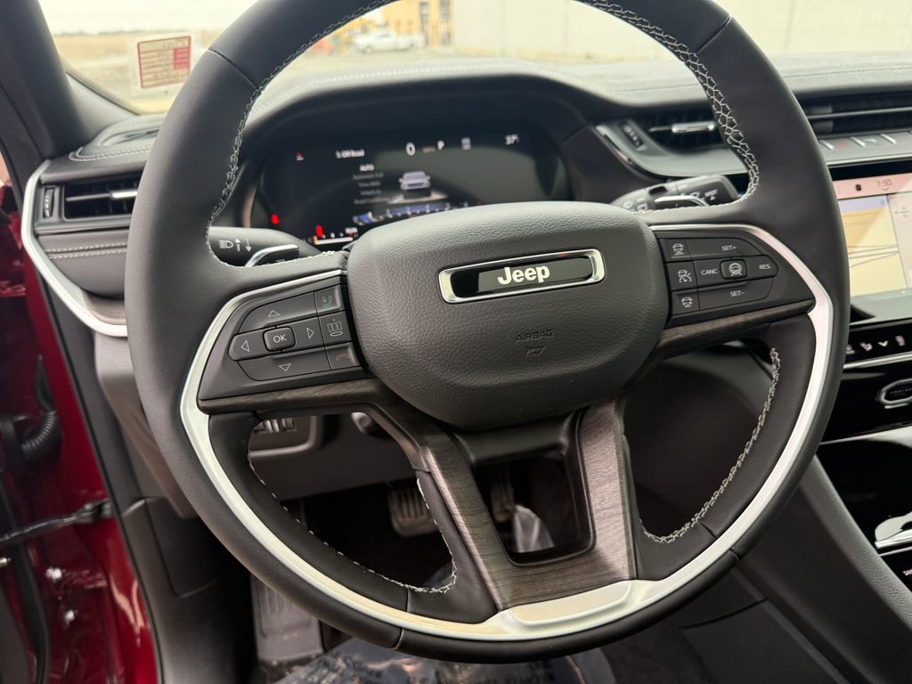 New 2026 Jeep Grand Cherokee L Limited AWD/4WD image 27
