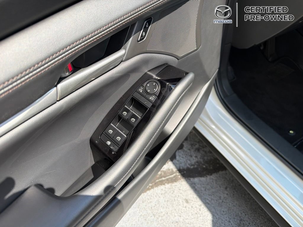 Used 2026 MAZDA MAZDA3 s Sport FWD image 32