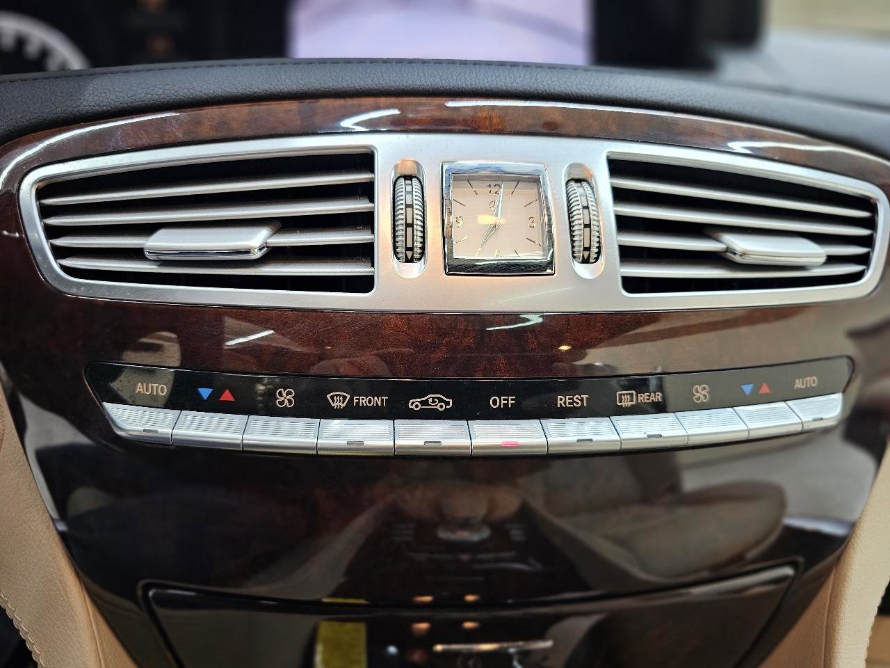 Used 2007 Mercedes-Benz CL 550 image 34