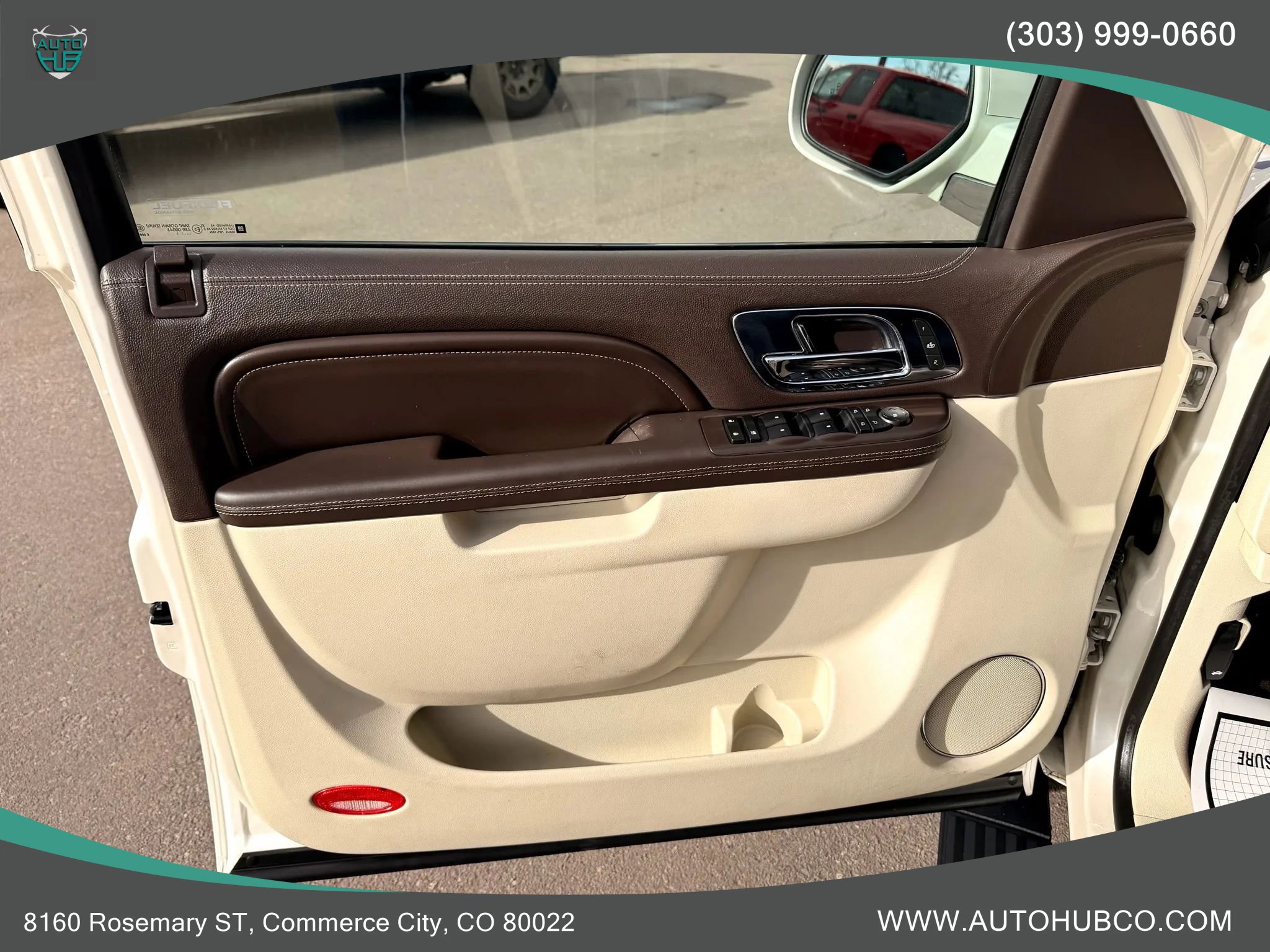 Used 2014 Cadillac Escalade Platinum image 34